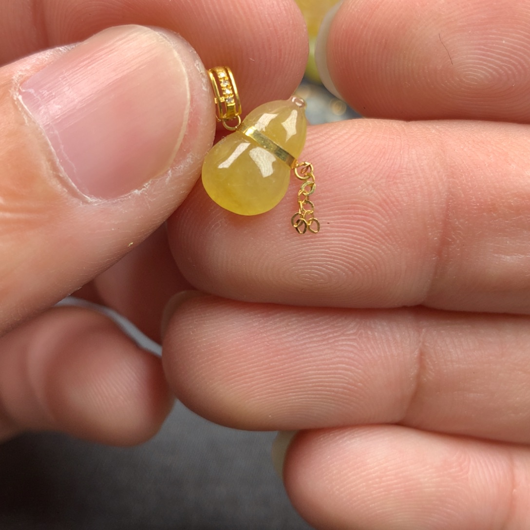 【闪购商品】颈饰18K金镶嵌翡翠翡翠