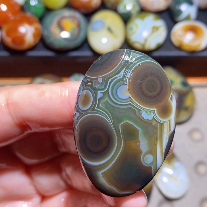 未镶嵌玛瑙/玉髓珠宝半成品16