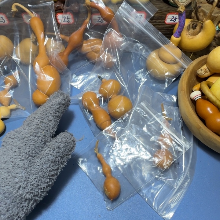 芜***育几个葫芦天然葫芦葫芦葫芦