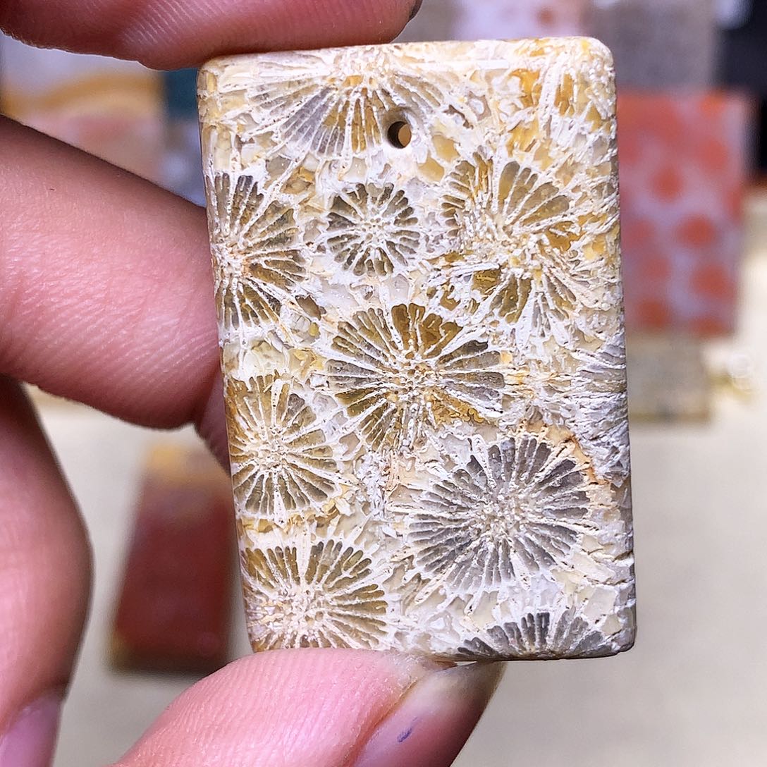 硅化玉珠宝奇石合金t****w