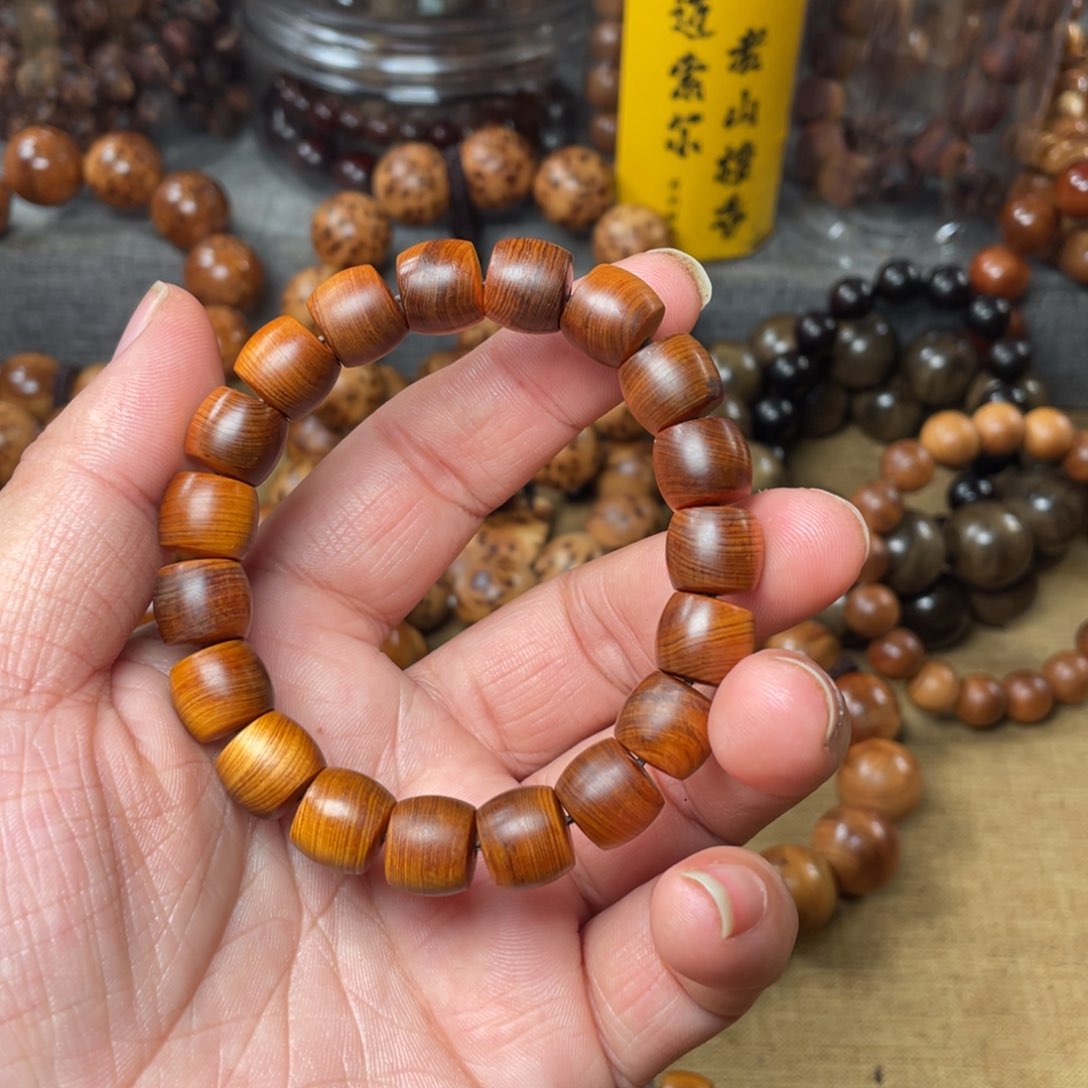 柏木无事牌宇**圆1011太行崖柏陈化黑骨料直切