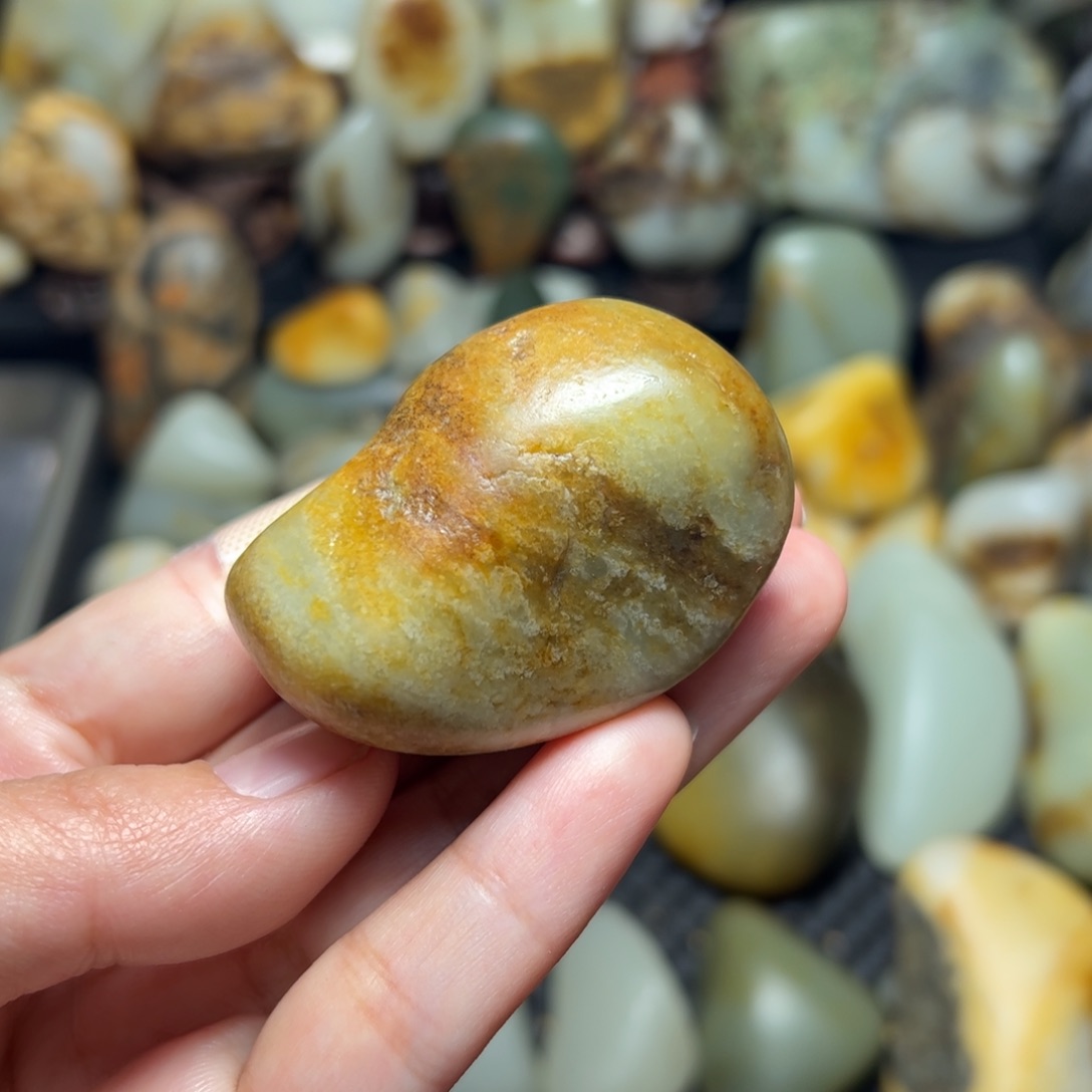 和田玉（青玉）A11未镶嵌