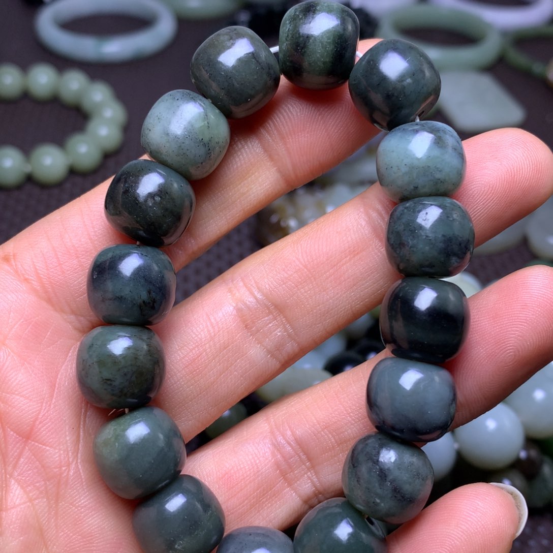 未镶嵌手串和田玉