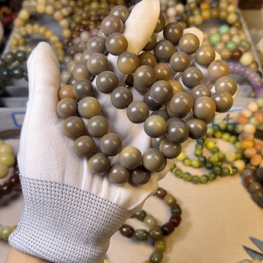 菩提根/象牙果手串干磨老料圆珠卡14  随机发