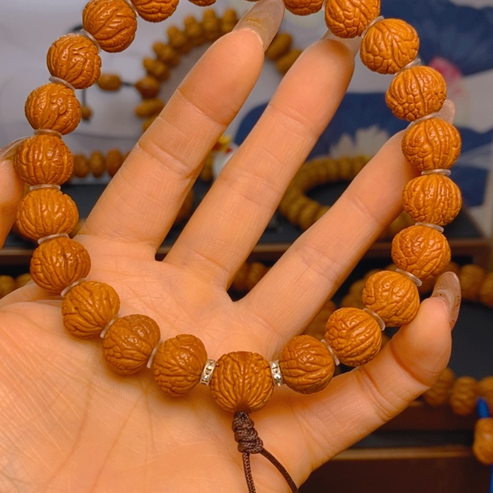 桃核吊坠精品1.3333333