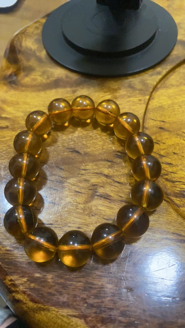 金黄色男士手串14的大小