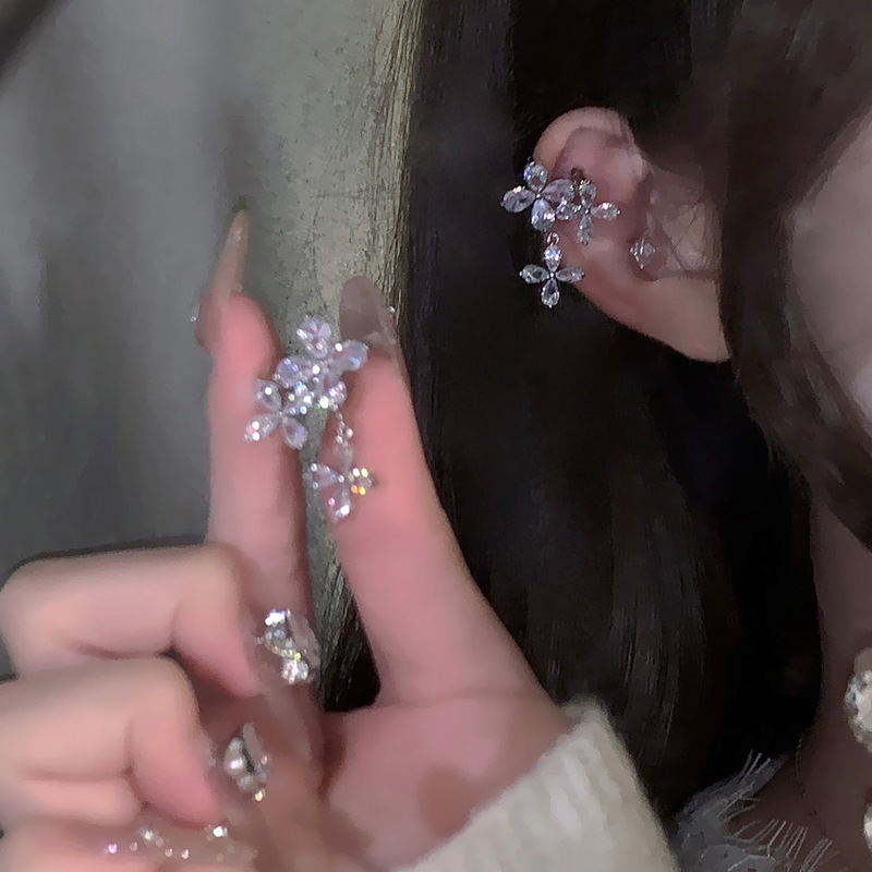 纯铜耳饰 女银色网红超闪简约花朵耳环气质耳挂仙气饰品ins百搭