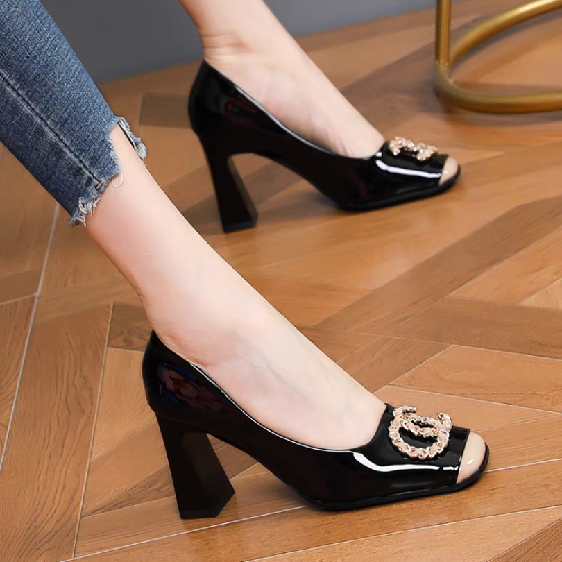 【红姐】2024高跟鞋女粗跟金属扣时尚法式单鞋气质小皮鞋女AL555-3