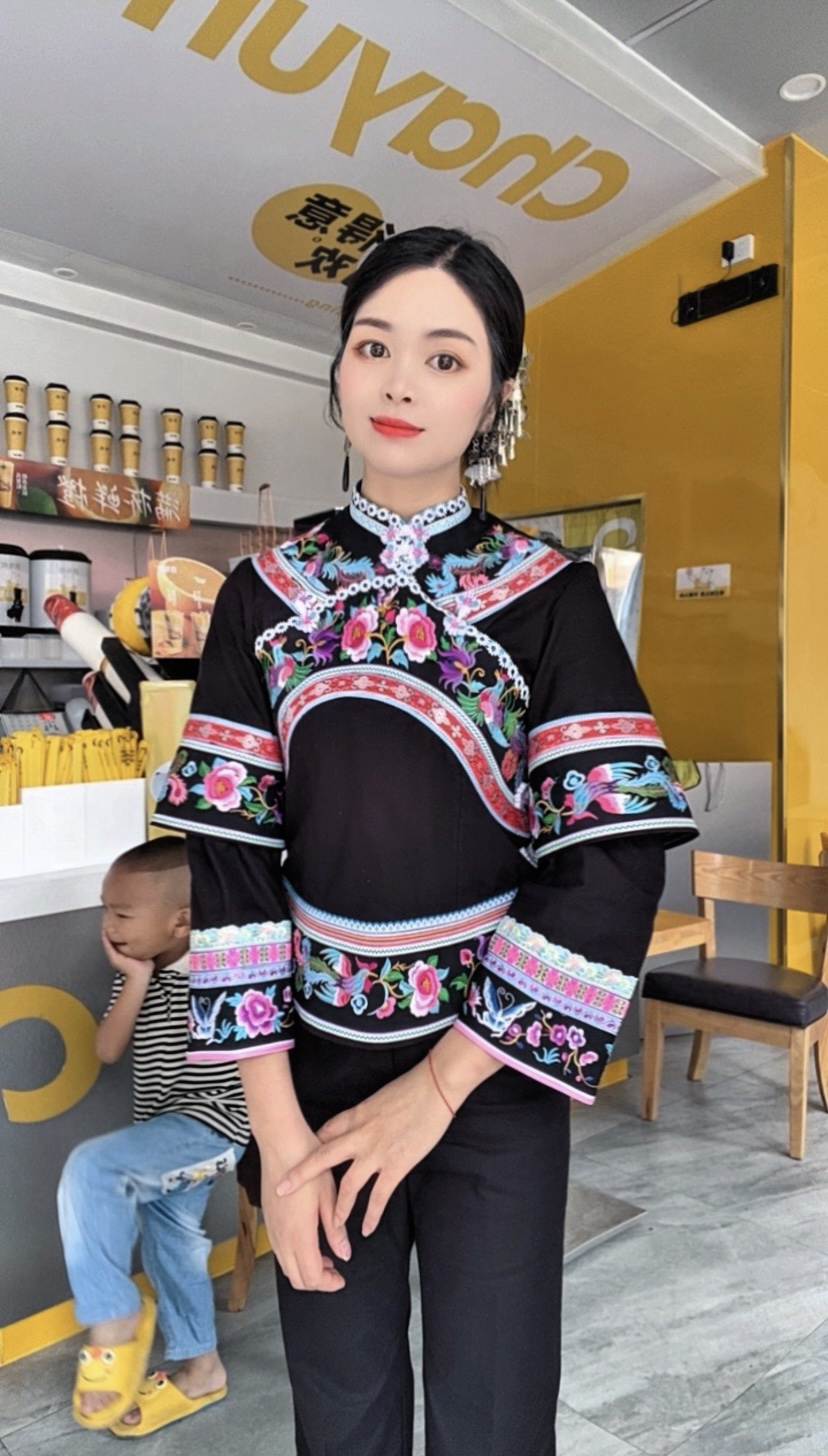 2025新款少数民族服饰长袖复古短款长款套装上衣民族风女款传统