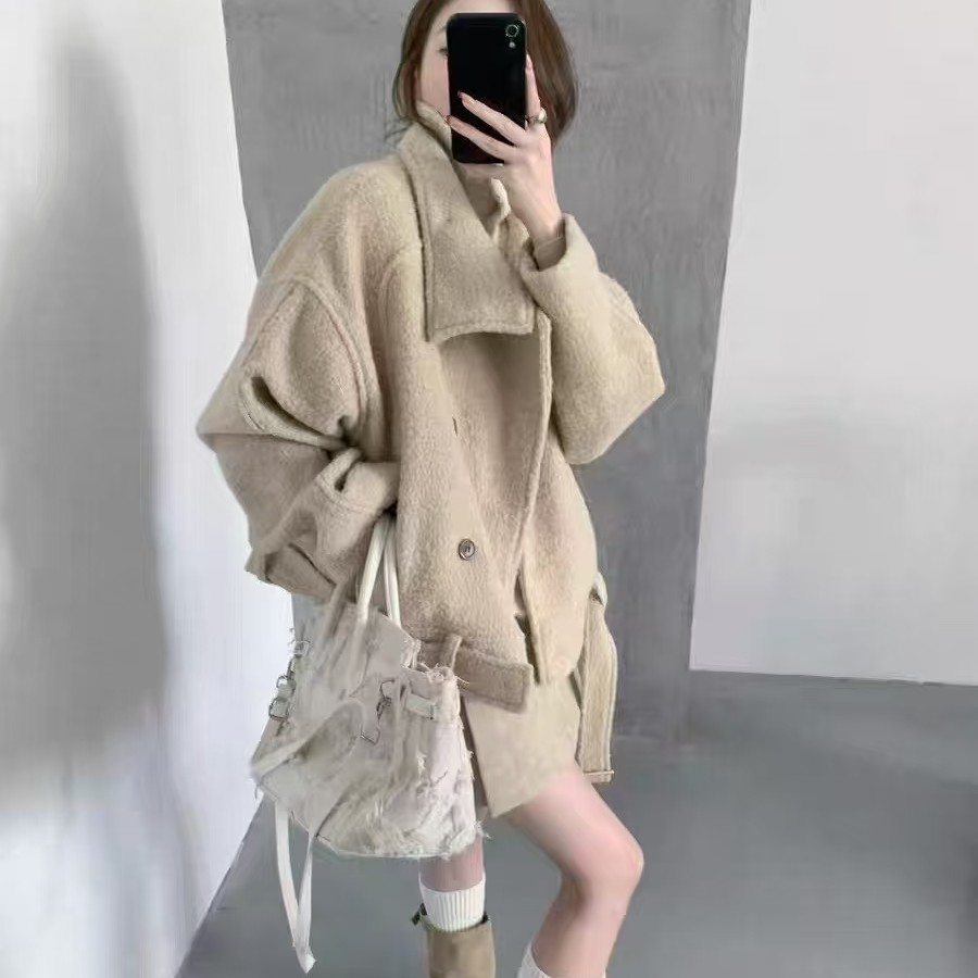 冬季新款加厚短款黑色呢子大衣女独特设计超好看