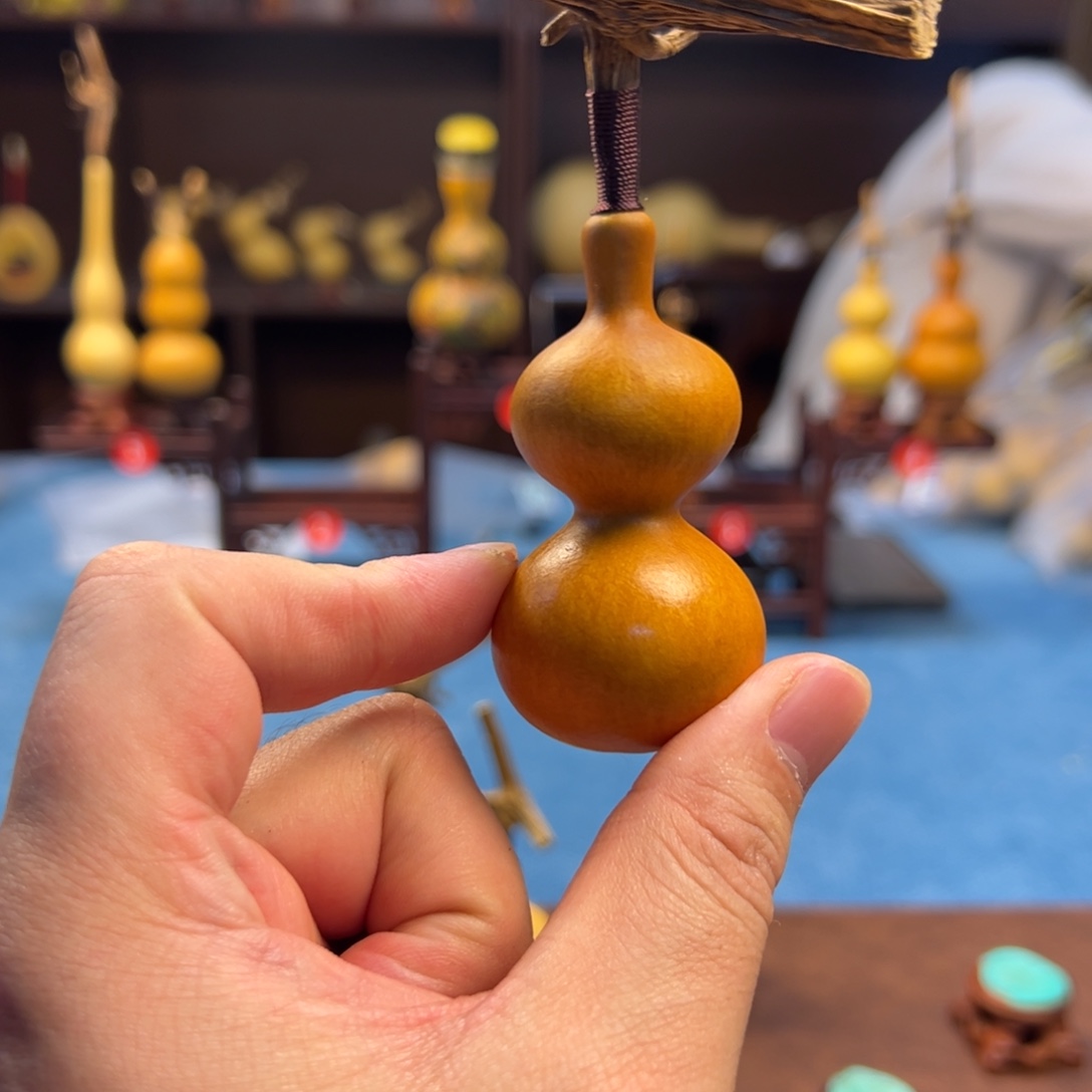 快***勇我不敢看电视我要把电视打开电视机