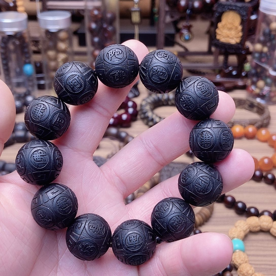 滴血莲花菩提手串