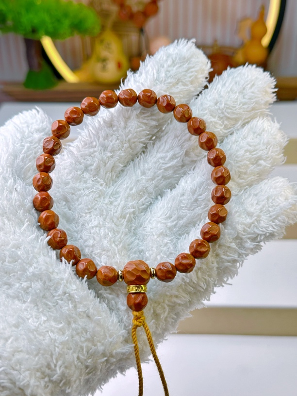 顶级龙纹桃核银管小奶酪