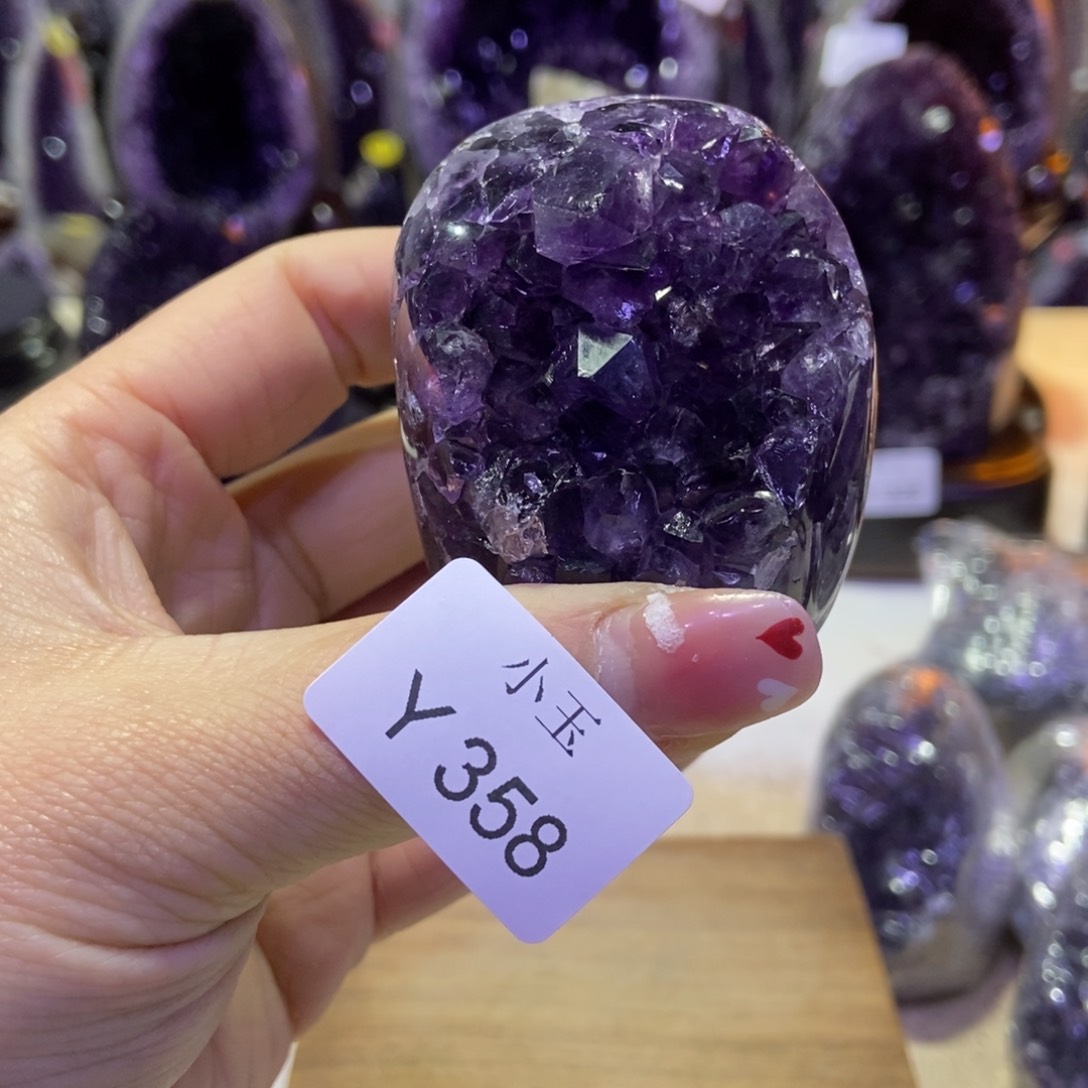 水晶摆件未镶嵌摆件