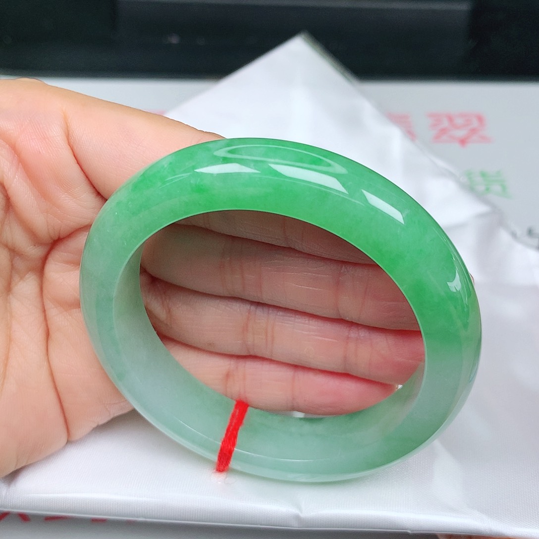 未镶嵌手镯翡翠正阳绿18