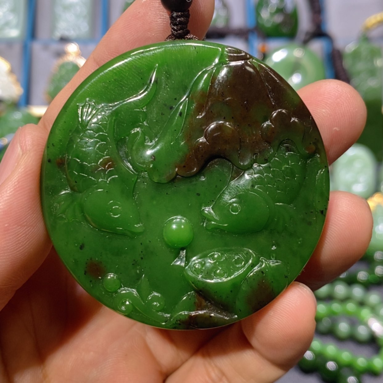 【闪购商品】和田玉吊坠(不含链)未镶嵌俄七红皮老料连年有余