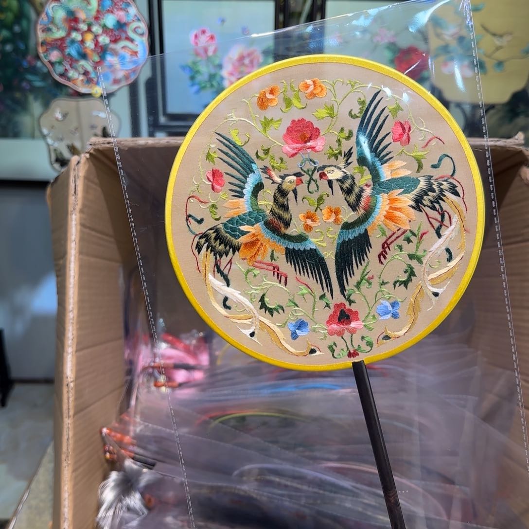 刺绣刺绣工艺精湛