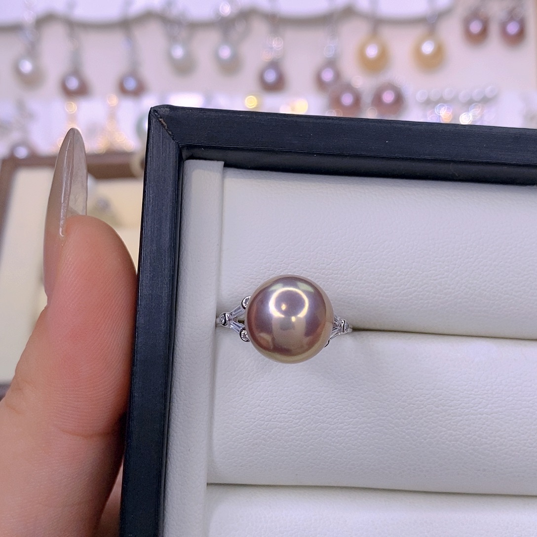 我***嫩淡水珍珠银S925镶嵌颈饰