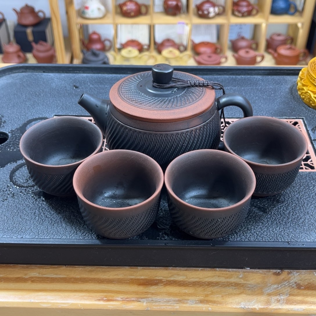 紫砂茶案汉瓦（一壶四杯）