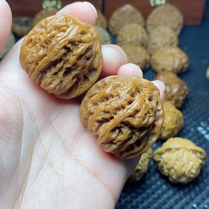 文玩核桃把件39小粗筋