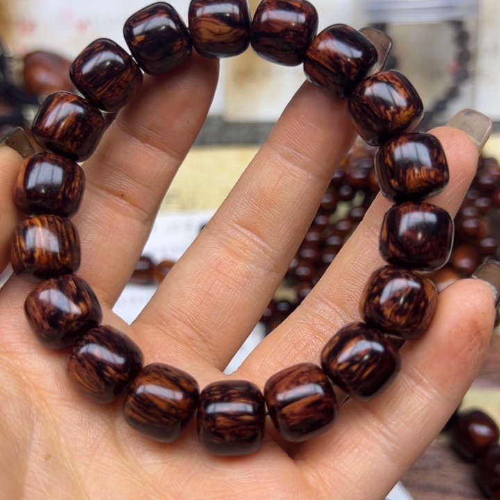 手串/手链花梨木类海南黑金12老型黑金天花板超一档33