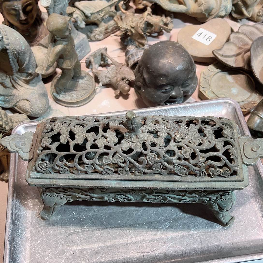 班**朝黄铜摆件工艺品，