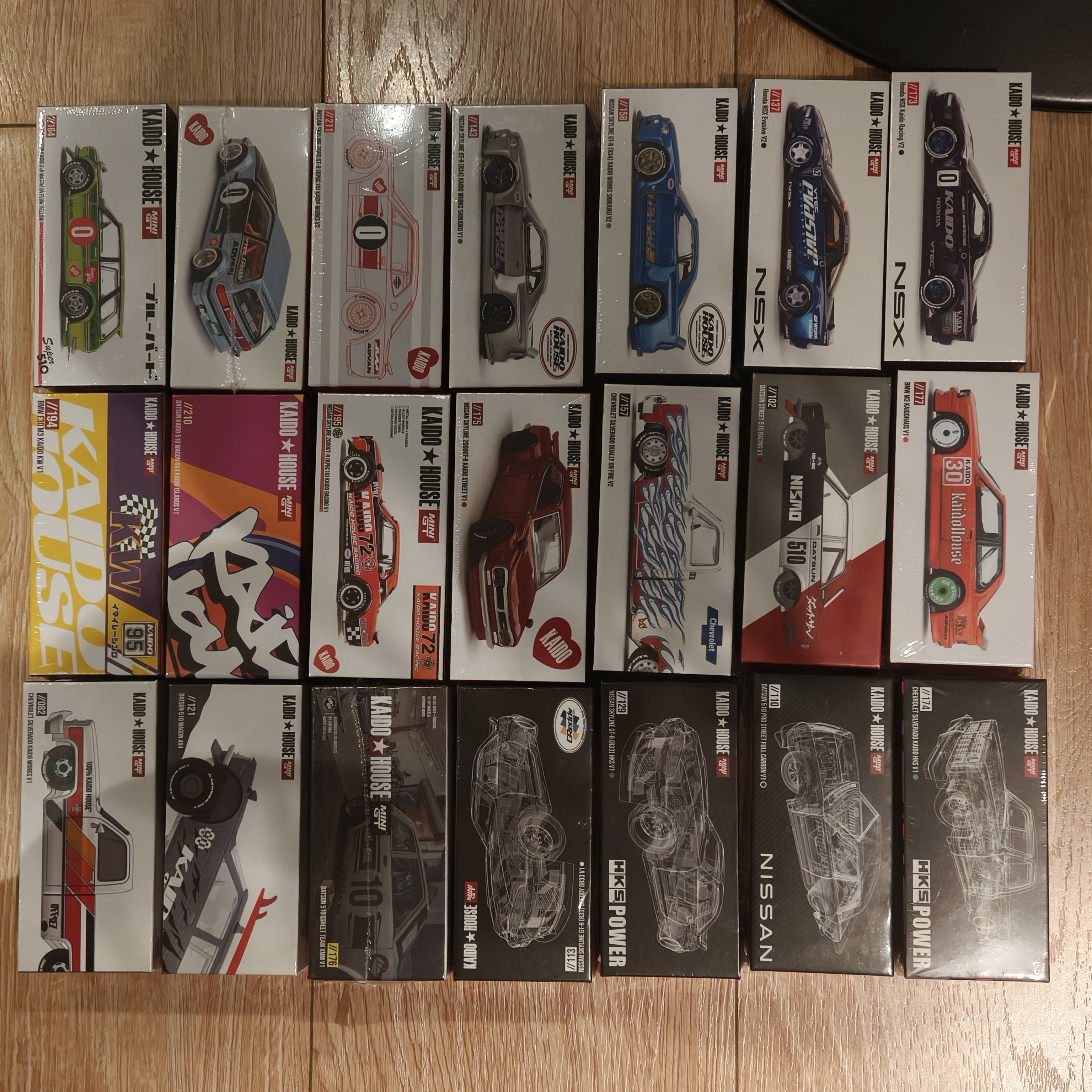 KaidoHouse 1:64 R33 R34 2000GT-R E30 M3 NSX 合金汽车模型