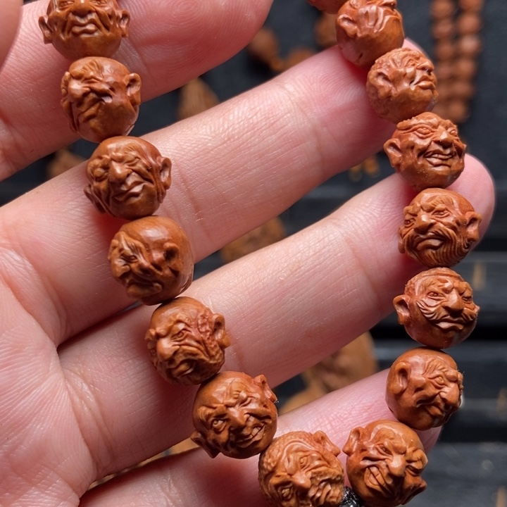 纯手工龙纹十八罗汉