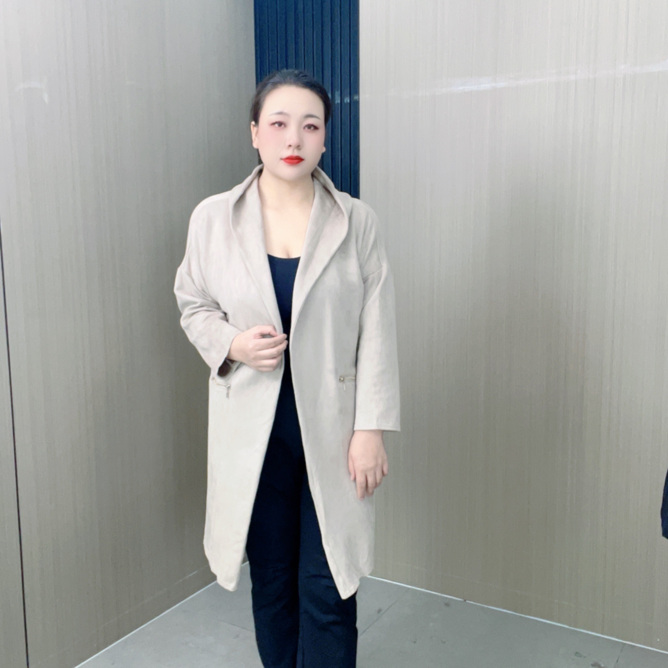 【乔姐严选】运动休闲连帽女拉链运动女装外套纯色中长款修身0020