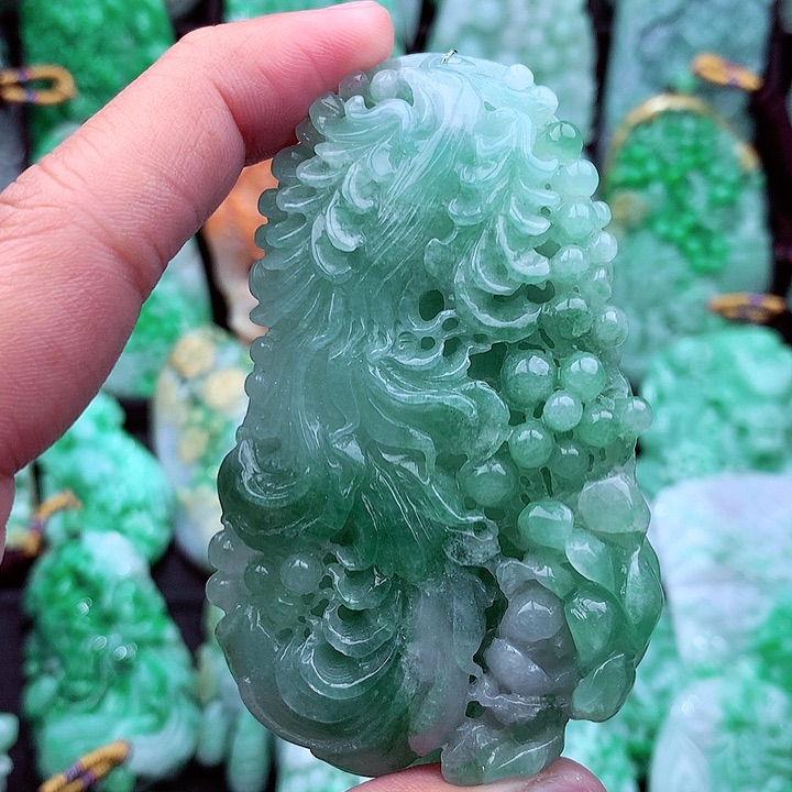 翡翠吊坠(不含链)未镶嵌