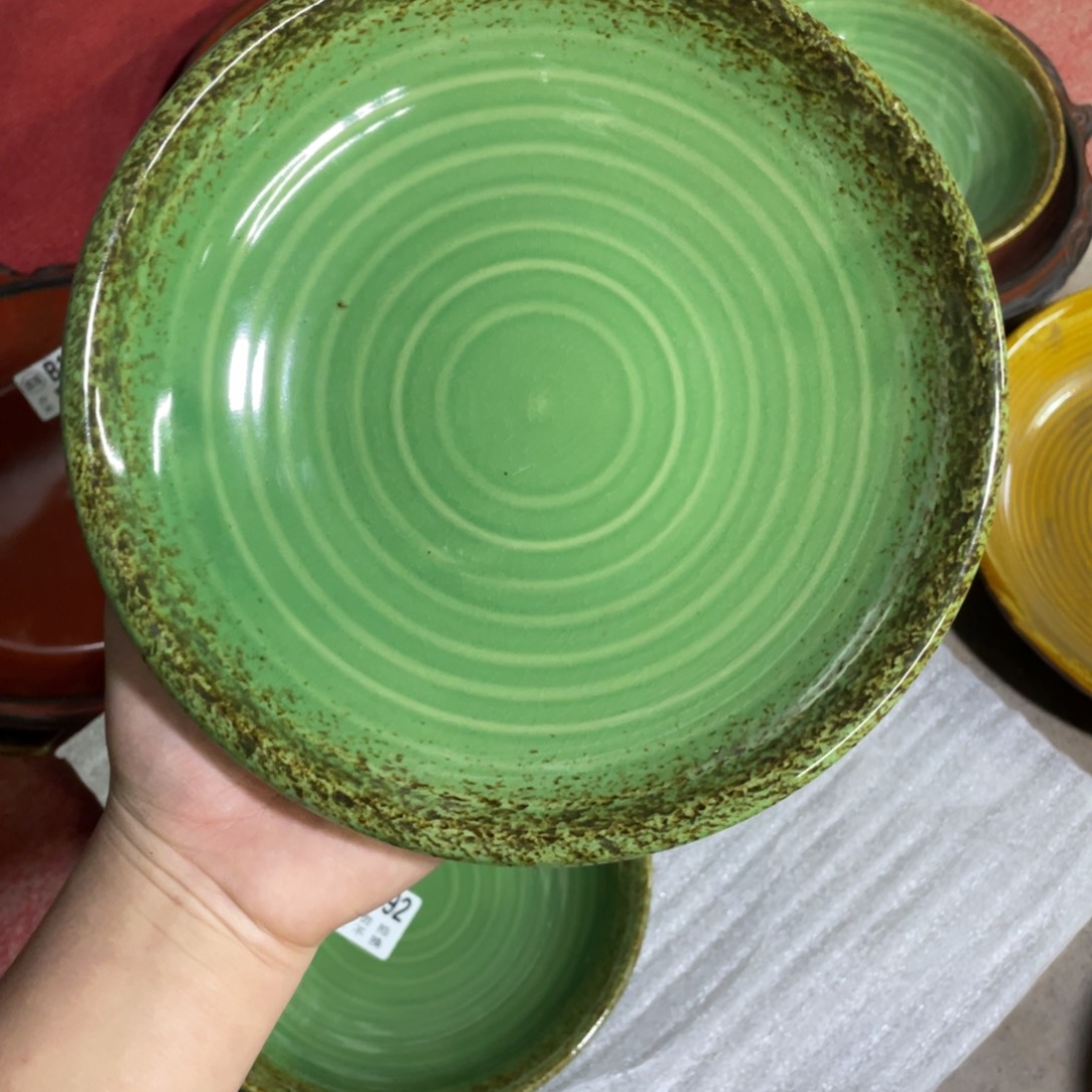 盘瓷器微瑕不退不换