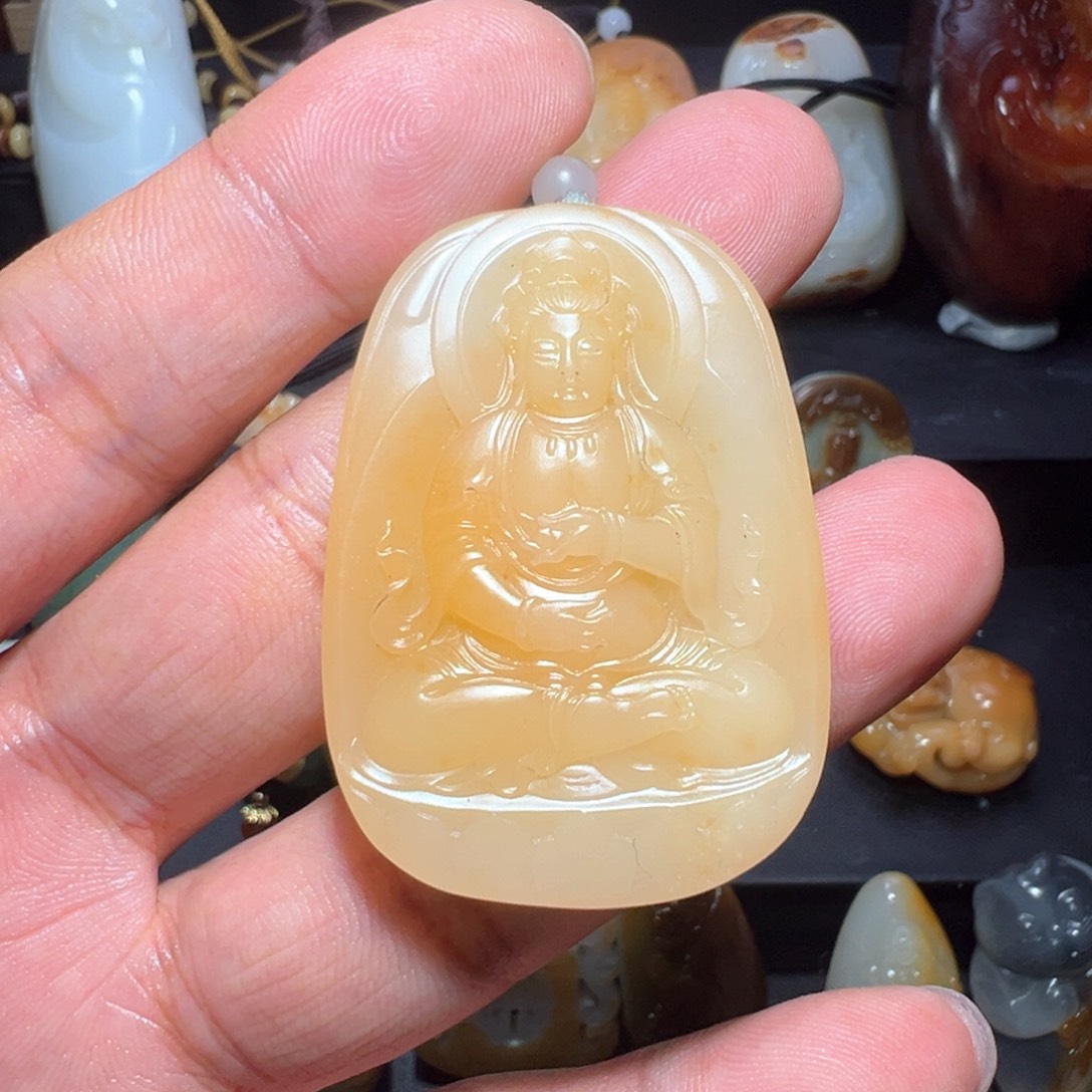 和田玉颈饰未镶嵌米****王