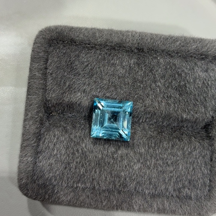 托帕石裸石裸石8.38克拉