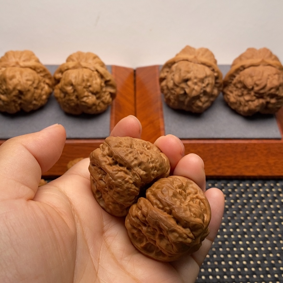 把件文玩核桃边35左右
