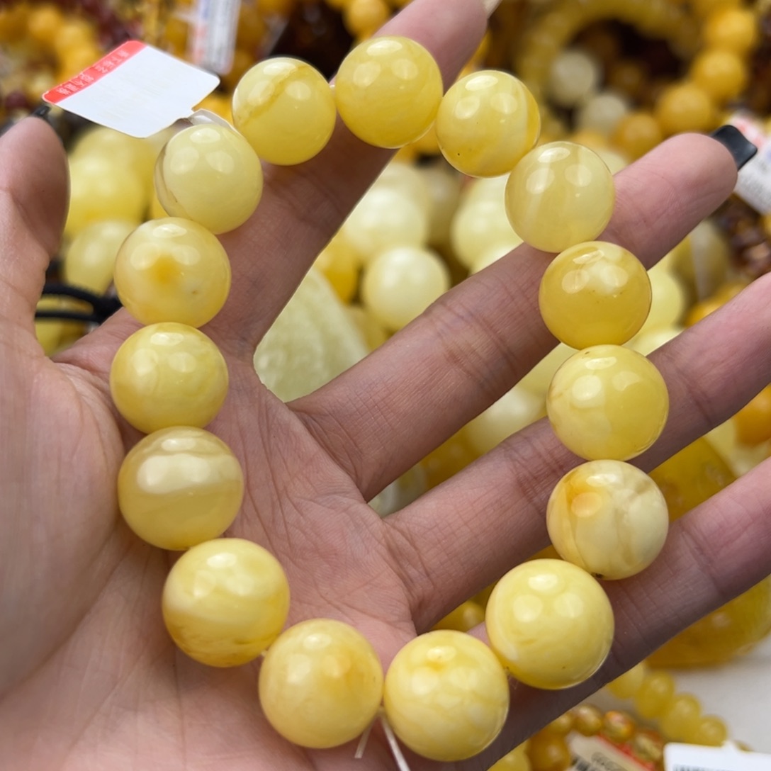 琥珀珠宝奇石未镶嵌