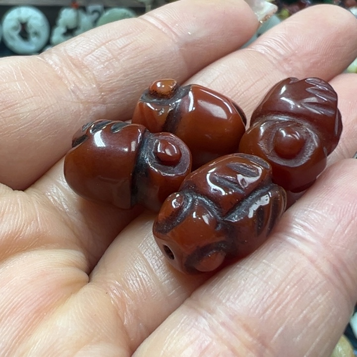 玛瑙/玉髓颈饰未镶嵌