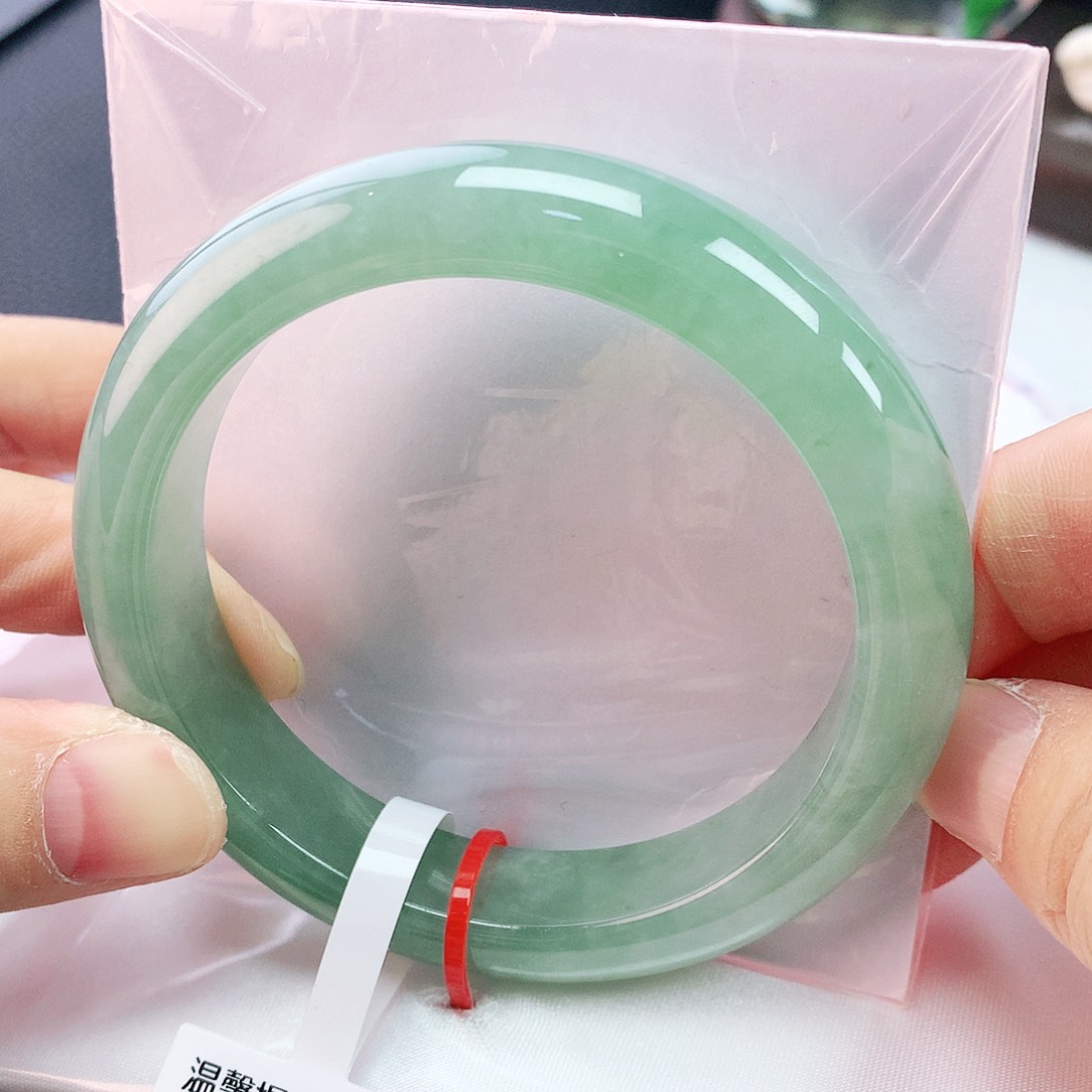 未镶嵌手镯翡翠56圈