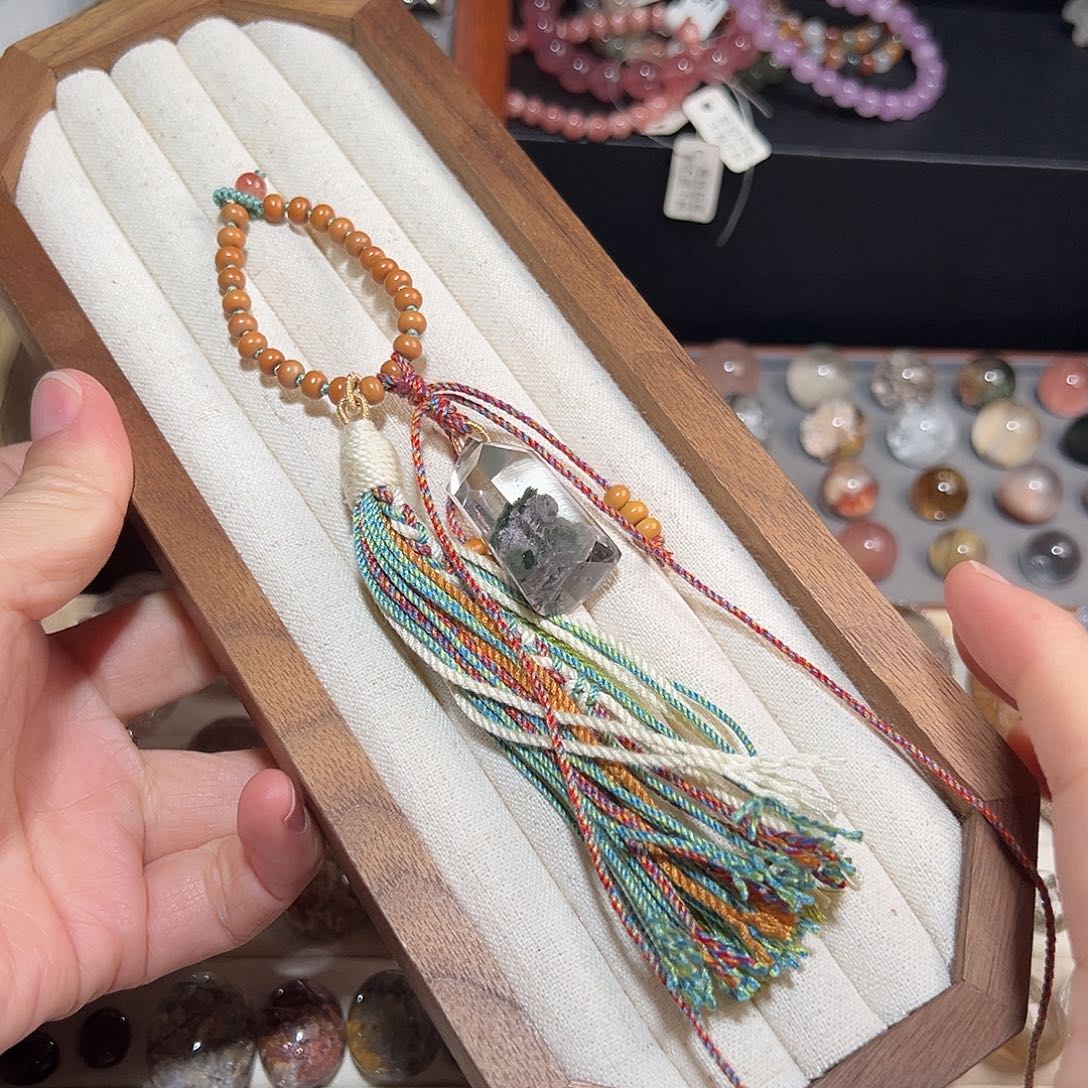 北***西车挂未镶嵌水晶（包挂）