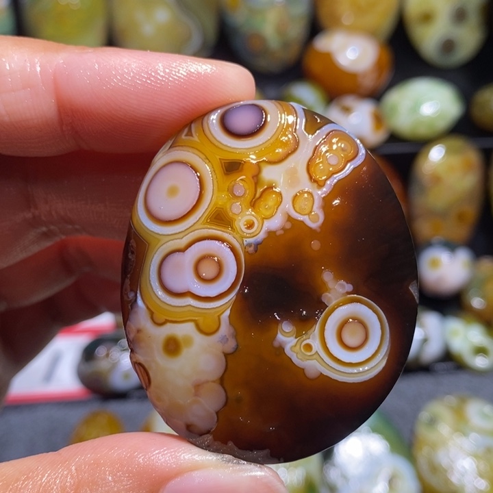 玛瑙/玉髓珠宝奇石未镶嵌