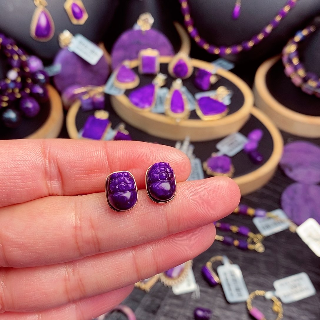 苏纪石（舒俱来）耳饰18K金镶嵌璀*