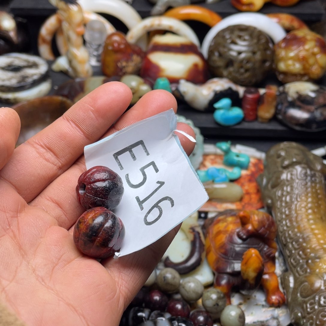 和田玉（糖玉）挂件未镶嵌