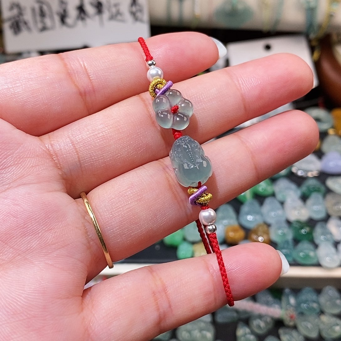 翡翠未镶嵌颈饰貔貅花红绳15可调节