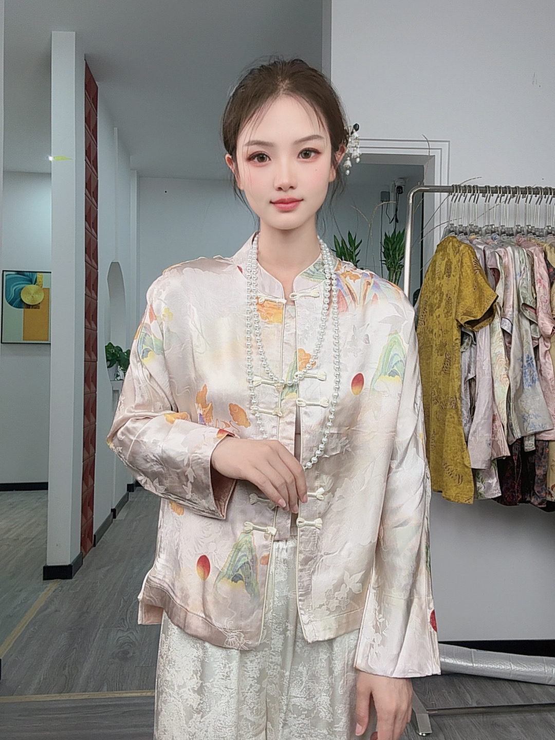 172国风提花外套女2025新款时尚薄款新中式宽松高级百搭小衫