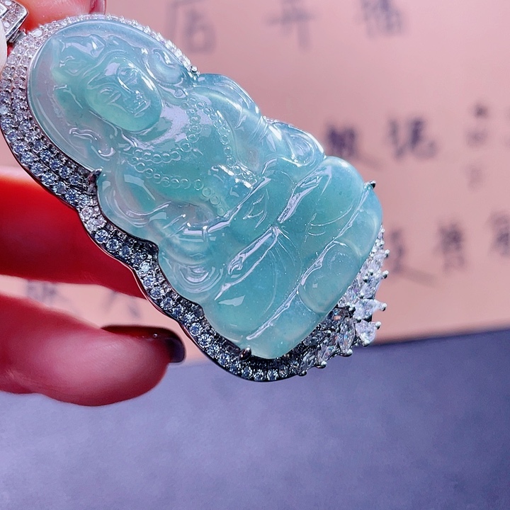 翡翠吊坠(不含链)未镶嵌