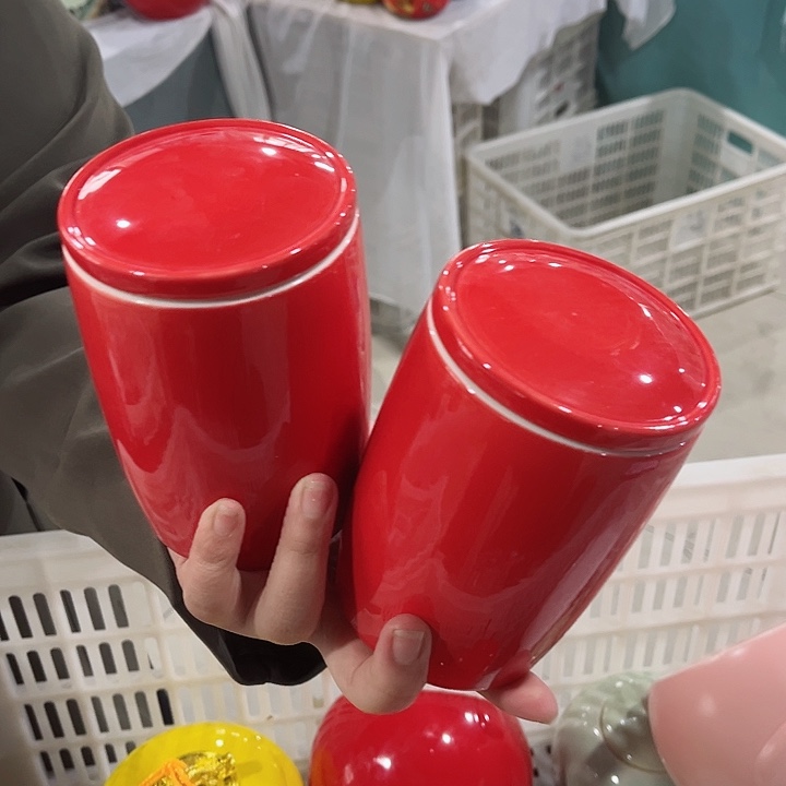 各种高档陶瓷茶叶罐储物罐密封罐