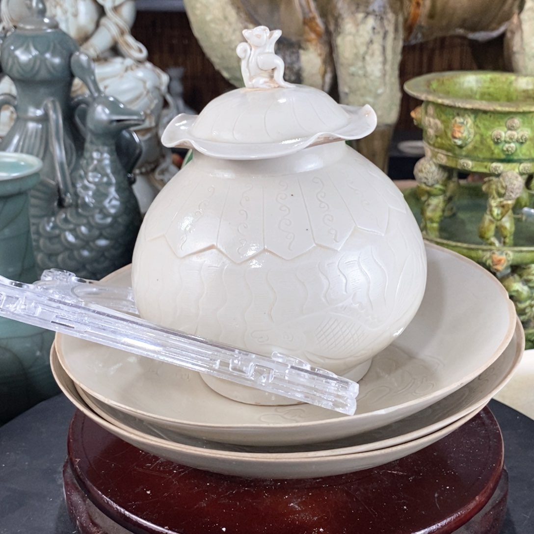 摆件已*置瓷器瓷器瓷器