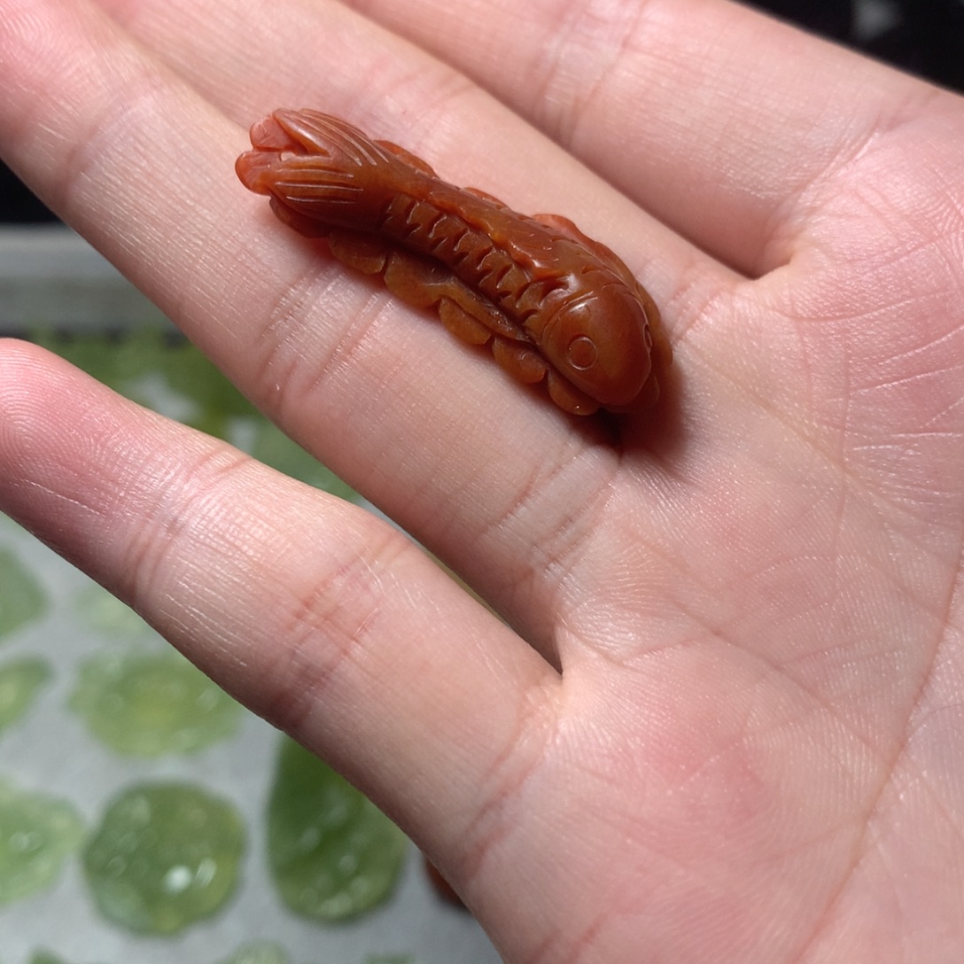 蛇纹石玉合金颈饰