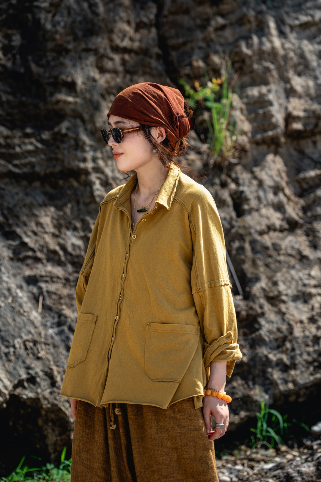 布衣坊推荐疯子张开衫卫衣（90/160斤）08528