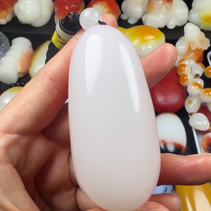 新疆戈壁五彩石金丝