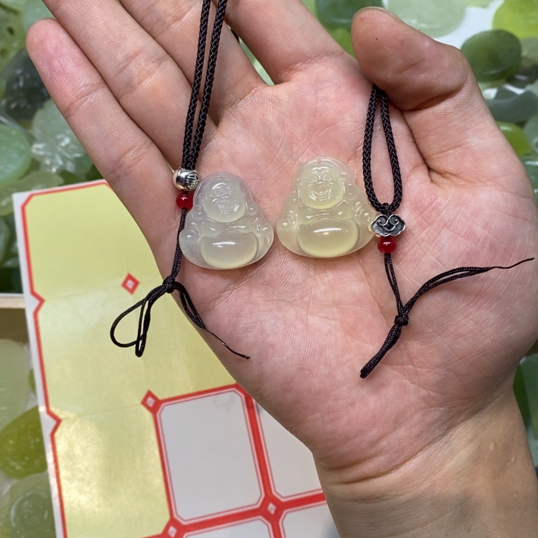 J***Q岫玉未镶嵌吊坠(不含链)